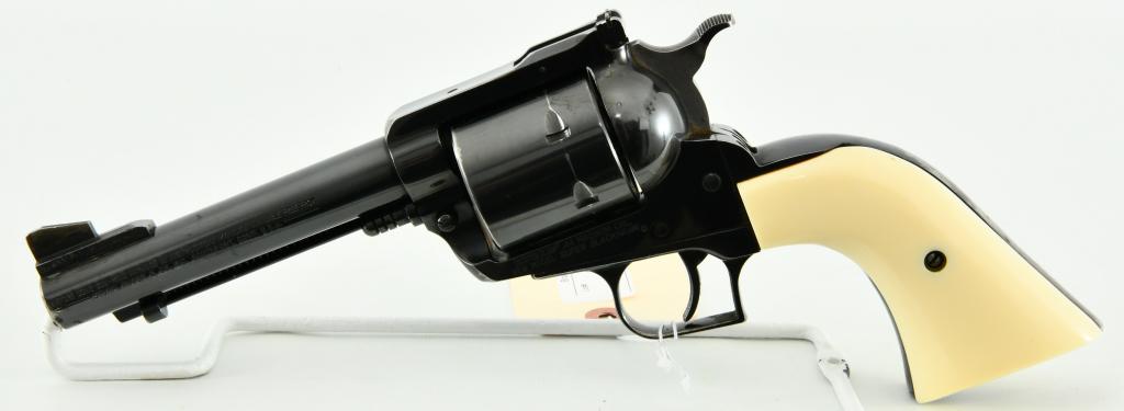 Ruger New Model Super Blackhawk .44 Magnum: Up Next We Have a Ruger New Model Super Blackhawk Chambered in .44 Magnum, 5" Barrel, and Dressed in White Grips. Overall in Great Pre-owned Condition. Serial # 83-61195.