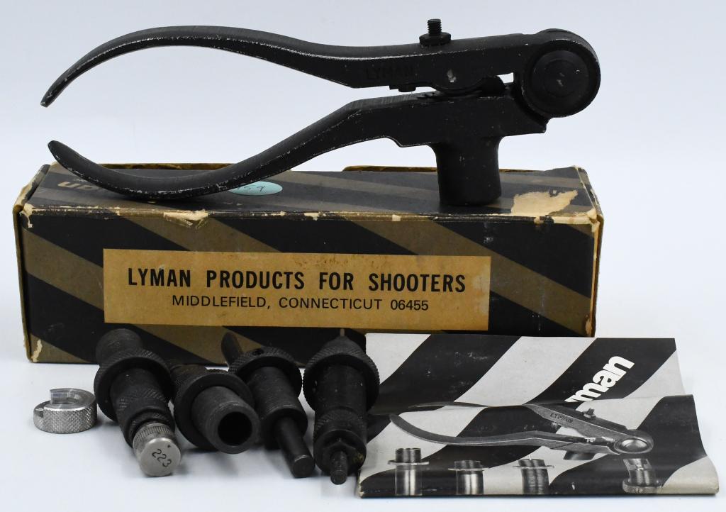 Vintage Lyman #310 Reloading Hand Tool: Vintage Lyman #310 Reloading Hand Tool For Reloading .222 Rem Cartridge's, Comes With 4 Dies , Instructions & Original Box