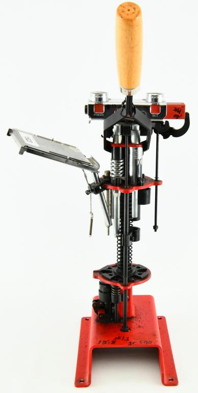 MEC Grabber 28 Ga Progressive Reloader Model 762R: Up Next We Have a Nice 28 Gauge MEC Grabber Progressive Shotshell Reloader Model 762R. Appears in Excellent Pre-owened Condition. More From The Internet Below: The MEC 762R is progressive, in that a f