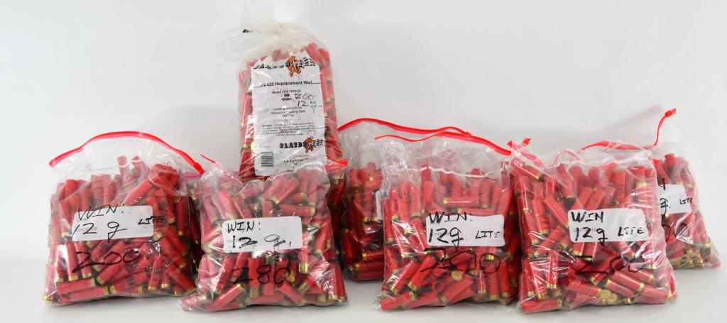 1780 ct WIN 12 Gauge Lite Hulls & 40 ct 12 Ga Stee: HUUUUUUGE lot of WInchester 12 gauge Lite Hulls, approx 1780 count then we have 40 ct of the 12 gauge steel shot hulls!!! Dont be cheap, get your bid on today!!! have fun with these babies!!!