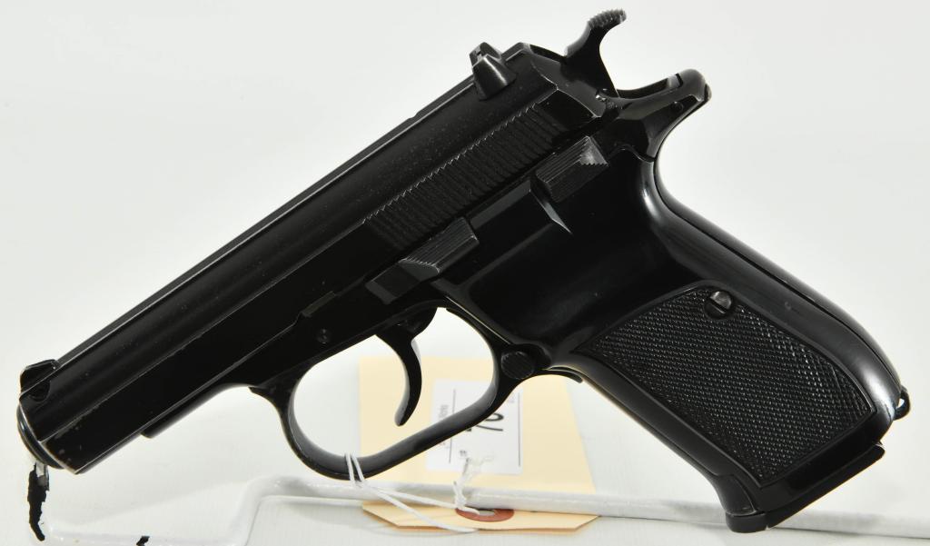 Czech CZ 82 9x18 Makarov Semi Auto Pistol: Up next is a Nice Czech CZ-82 Military Version Semi Auto Pistol Chambered in 9x18 Makarov. Typical Czech high quality steel construction, One 12 Round capacity magazine, cock and lock style safety, an