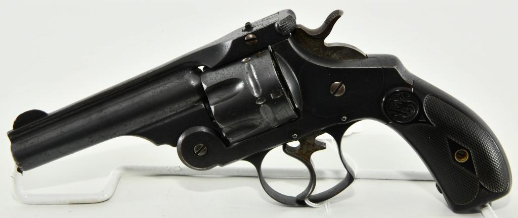 Smith & Wesson Frontier Top Break 44 Double Action: Up Next We Have a Smith & Wesson Frontier Top Break Double Action Revolver Chambered in .44, The primary chambering was .44 Russian, of which 53,590 were made between 1881 and 1913. Even though the .4