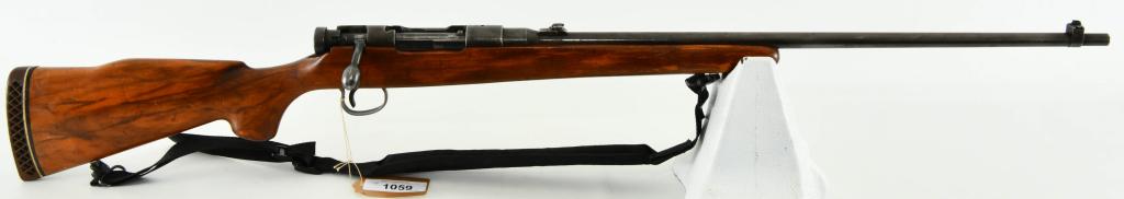 Arisaka Type 99 Kokura Arsenal Sporter .300 S: Up Next We Have a Arisaka Type 99 Kokura Arsenal Marked Sporterized Rifle, Barrel Marked .300 S, Which I Assume Means .300 Savage, Its a Shame That This is Sporterized as it Still Has the Mum Intact. 