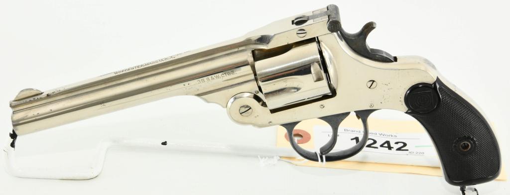 Harrington & Richardson Top Break Auto Eject .38: Up Next We Have a Harrington & Richardson Top Break Auto Eject Revolver Chambered in .38 S&W, 5" Barrel, Serial # 328947, 5 Shot Fluted Cylinder, Original Grips With Target Scene, and Appears in Excel