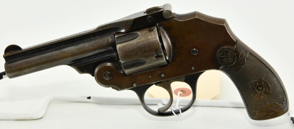 Harrington & Richardson Top Break Revolver .38: Up Next We Have a Harrington & Richardson Top Break Hammerless Revolver Chambered in .38 Caliber, 3 1/4" Barrel, 5 Shot Fluted Cylinder, Original Owl Head Grips, Serial # D57293, Overall Appears in Go