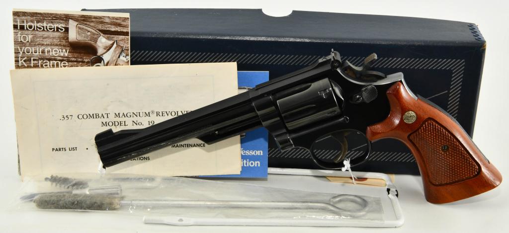 Smith & Wesson Model 19-4 .357 Magnum: Here is a Nice Smith & Wesson Model 19-4 Revolver chambered in .357 Magnum, comes with the original factory Wood Checkered Grips, and has a 6" Pinned barrel. Serial #64K1008, 6 shot capacity, Recessed