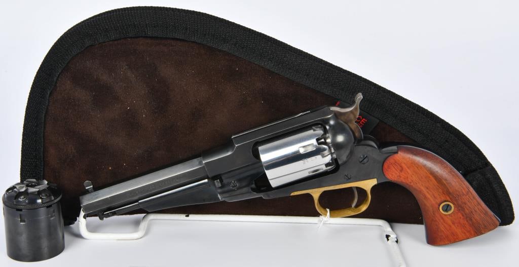 Pietta 1858 New Model Army Sheriff .44 Caliber: Up Next We Have a Pietta 1858 New Model Army Sheriff .44 Caliber Black Powder Revolver, Overall Appears in Excellent Condition, and Comes With a Replacement Cylinder and Soft Padded Case. No Backgroun