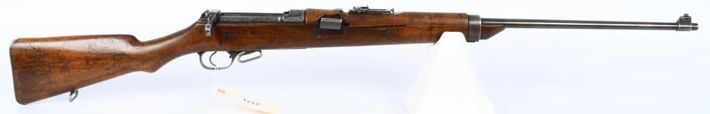 Canadian Ross Model 1905 Straight Pull Bolt Action: Up Next We Have a Scarce Canadian Ross Model 1905 Straight Pull Bolt Action Rifle Chambered in .303 Brit, Fitted with a blade front sight, and a folding ladder rear sight. This rifle features the stan