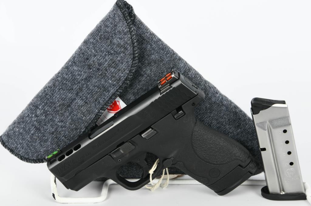 Smith & Wesson Performance Center Shield M&P-40: Introducing the Smith & Wesson Performance Center Shield M&P-40, a high-performance semi-auto pistol chambered in .40 S&W. This firearm comes equipped with two magazines and includes a pistol rug for