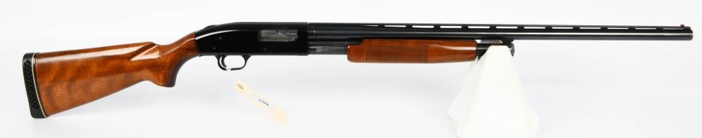 Mossberg 500AT Pump Action Shotgun 12 Gauge: Here we have a Mossberg 500AT Pump Action Shotgun Chambered for 12 Gauge, 28" Vent Rib Barrel, Mod Choke, Front Bead Sight, hairline at wrist.