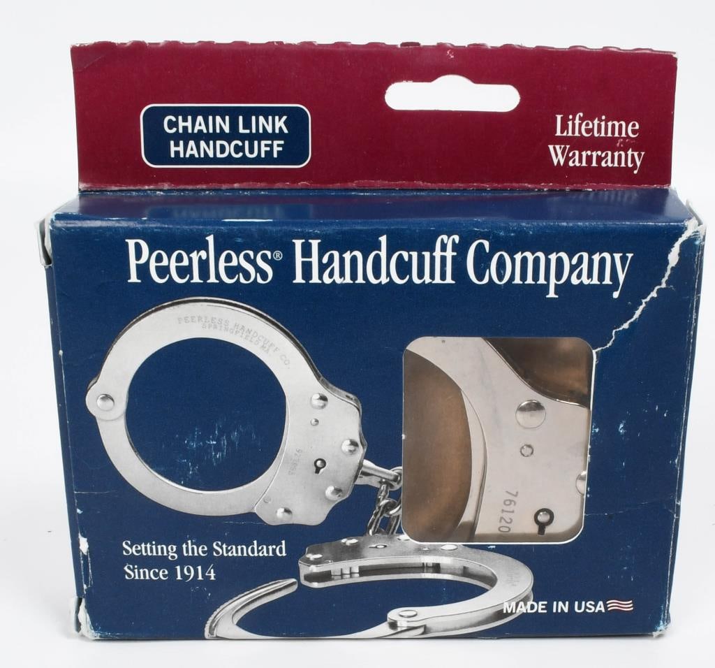 Peerless Chainlink Handcuff w/2 keys: Lot contains A set of Peerless NIJ type 3 Chainlink Handcuff model 700 with 2 keys (no paper) Made in the USA Overall, the Peerless Model 700 handcuff is a reliable and durable restraint device that i