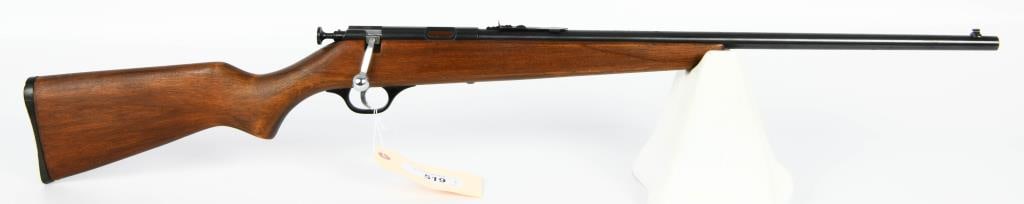J.C. Higgins Model 41 Bolt Action Rifle .22 LR: Here is a Vintage J.C. Higgins Model 41 Bolt Action Single Shot Rifle, Made for Sears Roebuck, Chambered in .22 LR.