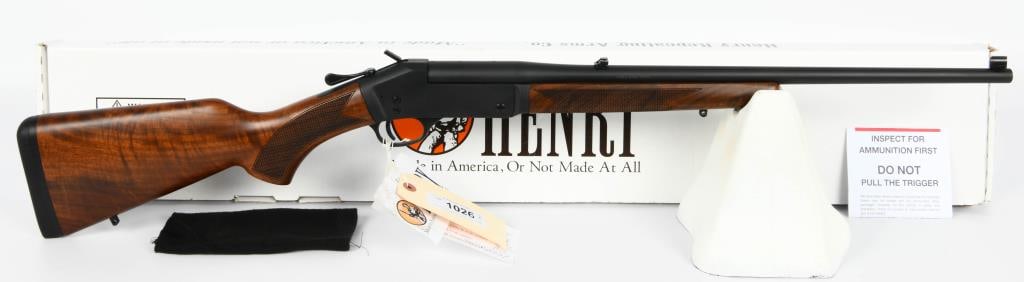 Brand New Henry Single Shot Rifle .243 Win: Up Next is a Brand New Henry Single Shot Rifle Chambered in .243 Win, Model H015-243, It Comes in The Factory Box, Gun Has Hangtags. More From The Internet: Henry Repeating Arms Single Shot Break Acti