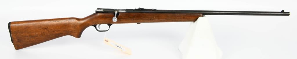 Savage Arms Model 3D Bolt Action Rifle .22 LR: Up Next We Have a Savage Arms Model 3D Bolt Action Single Shot Rifle Chambered in .22 LR, Chipped Buttplate.