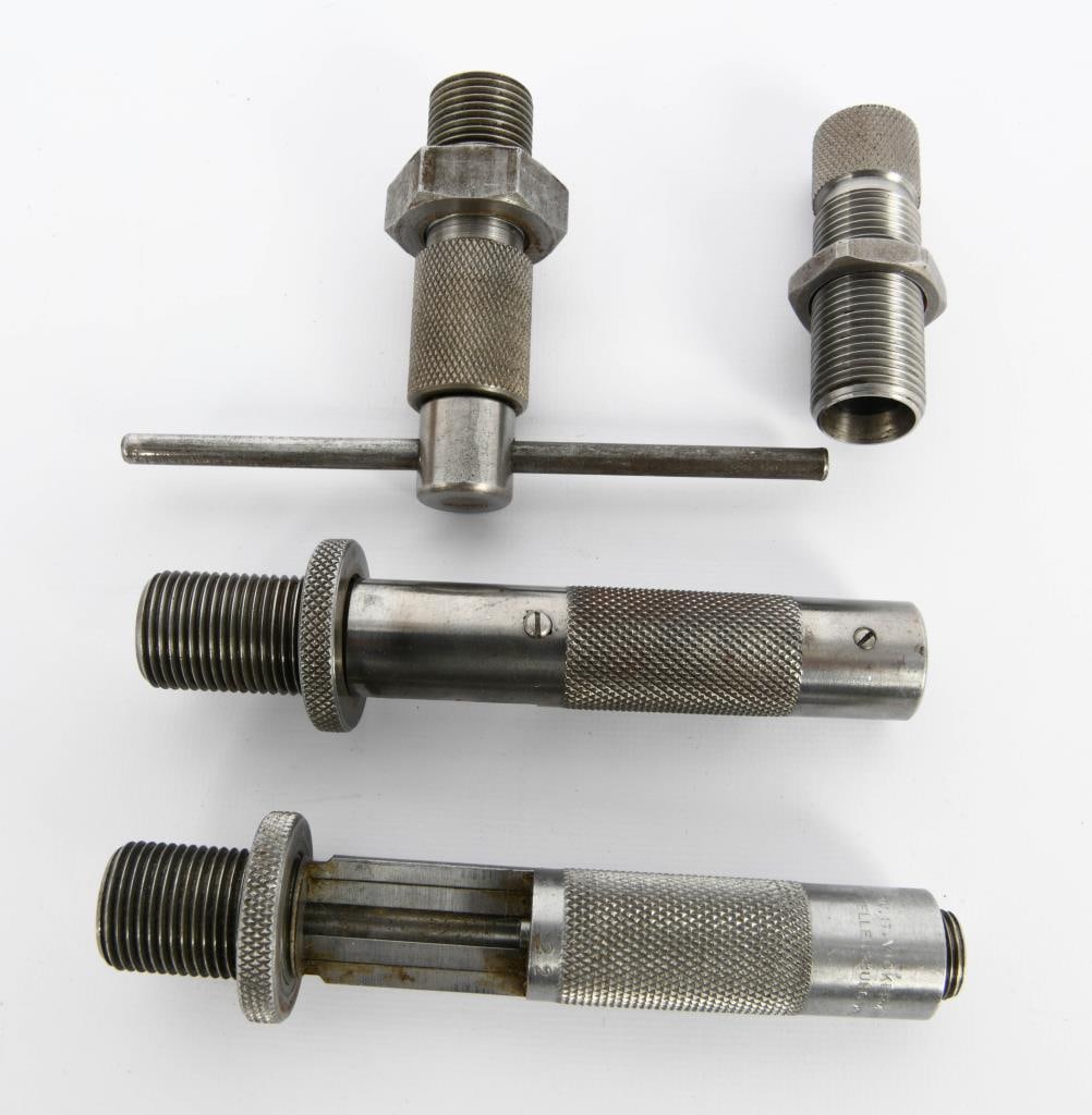 RCBS Bullet Puller 30 cal collet: RCBS Bullet Puller and RCBS Die Bullet Puller #79; Bullet Puller quickly removes bullets from loaded ammunition to salvage components and WS Vickerman Bullet Seating Die #22 and #30