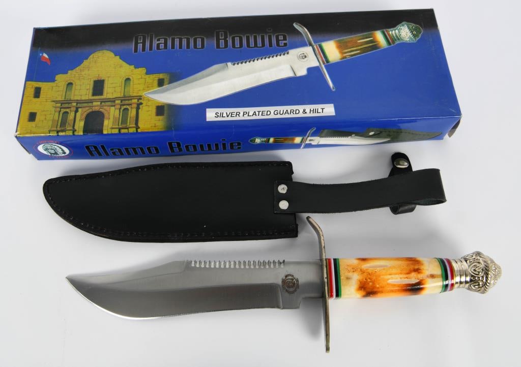 NIB Chipaway Cutlery Alamo Bowie Knife W/ Sheath: Attention, bidders! Here we have the NIB Chipaway Cutlery Alamo Bowie Knife, complete with a sheath. This remarkable knife boasts an overall length of 14 1/4", featuring a custom-designed Bowie blade
