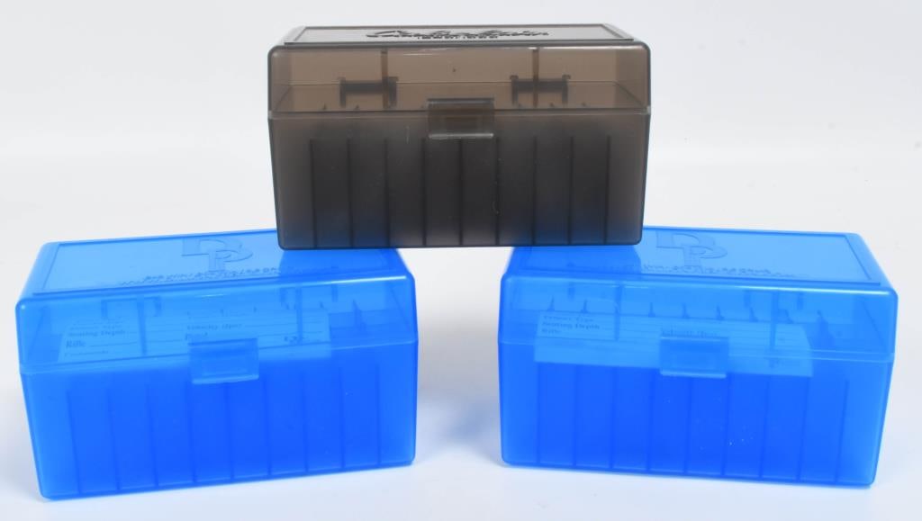 2 Blue Dillion single ammo box & 1 Cabelas Ammo bx: Lot contains two #409 Blue Dillon Precision Single Ammo Box that holds .243/.308 caliber approx 50 rds and one Cabela's #409 Smoke Color Single 50 round single ammo box for .243/.308 caliber. All thre