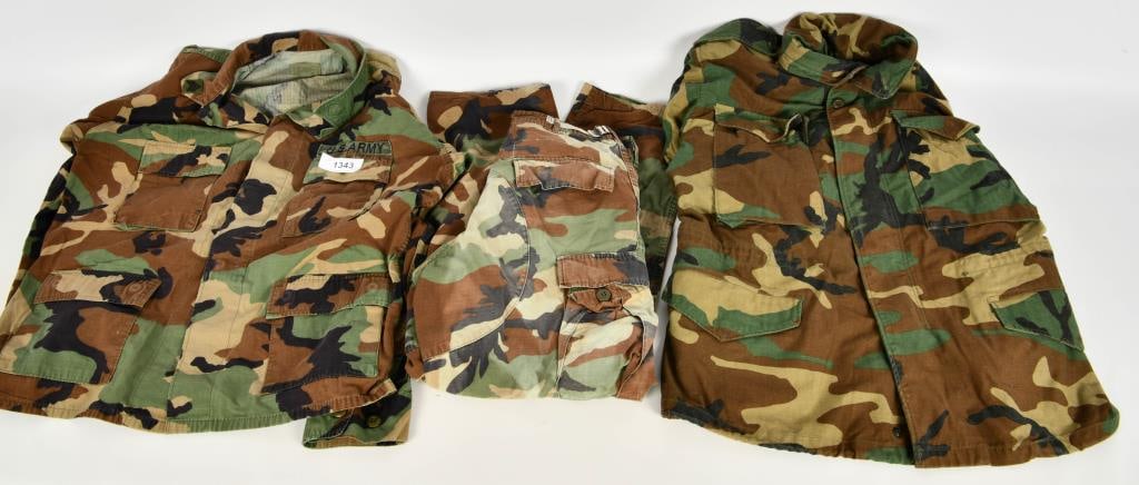 USGI Cold Weather Field Coat & Trouser and Jacket: lot contains USGI Military pre owned Cold Weather Field Coat- size small short, Woodland Camo Print, zip and snap front, lined, front pockets in nice pre owned condition 1. Trousers, Battle Dress Unif