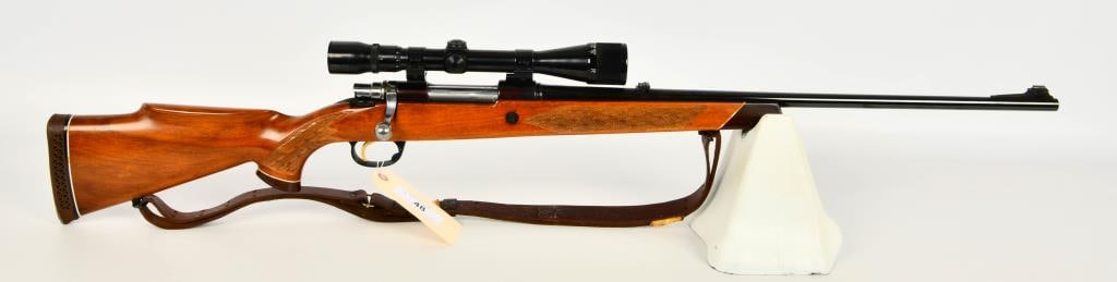 Parker Hale Bolt Action Rifle 6MM Rem: Here is a Nice English Parker Hale Bolt Action Rifle Chambered For 6MM Rem, Love the Action of These Rifles, Come With a Nice Stock and Leather Sling, and Topped With a Weaver V9-B Scope. Appears in G
