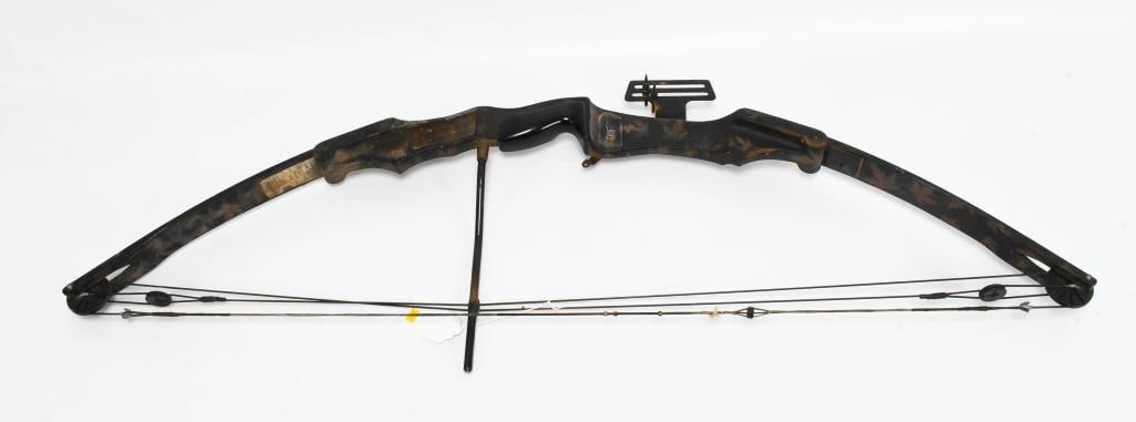 Pearson Bushmaster Magnum RH Compound Bow: lot contains a real nice pre owned Pearson Bushmaster Magnum RH Compound Bow- Adult size bow, This bow is absolutely great for beginners, or intermediate archers but can also be set to very high weigh