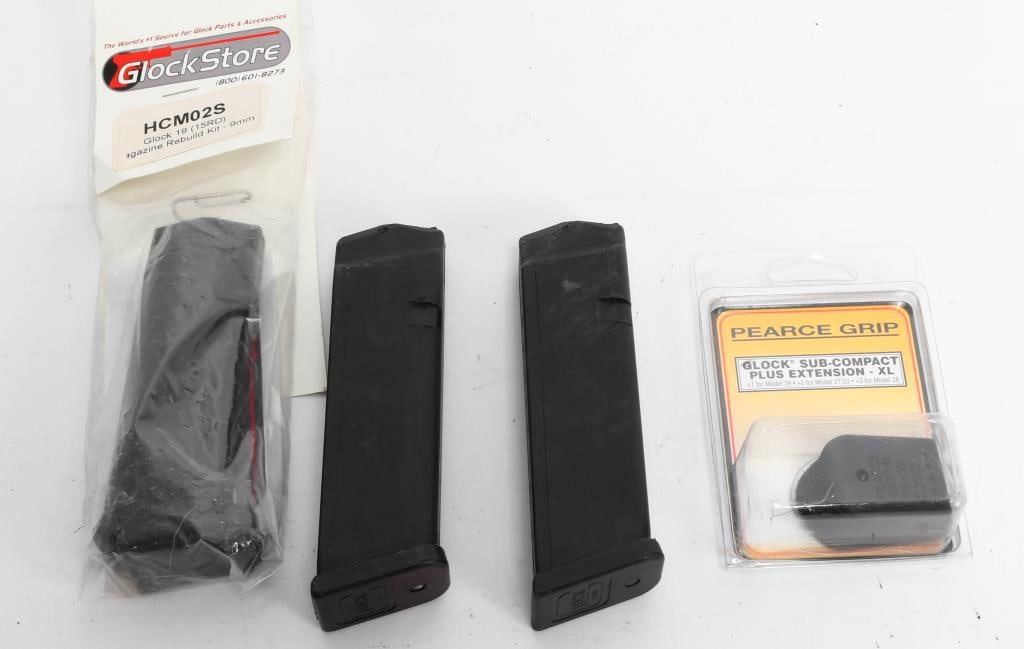 (3) Glock 19 Mags .40 Cal & Pearce Grip Glock extn: lot contains two Glock 19 Magazines .40 cal, one shows Restricted LE/Govt only, one shows .40 cal then we have one magazine new in the package and shows HCM02S 15 round magazine Rebuild kit 9mm.. then