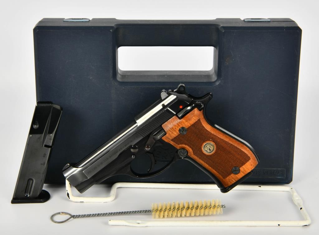Mint Beretta Model 84BB Cheetah Semi Auto Pistol: Up Next We Have a Mint Beretta Model 84BB Cheetah Semi Auto Pistol Chambered in .380 ACP, This is Not a Trade in, and COmes in The Factory Hardcase With Two Magazines, Nice Checkered Wood Grips, and A