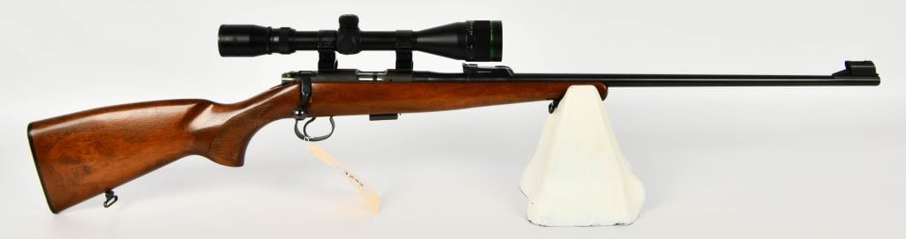 CZ 452-2E ZKM Lux Bolt Action Rifle .22 LR: Up Next We Have a CZ 452-2E ZKM Lux Bolt Action Rifle Chambered in .22 LR, It Comes With One Magazine, Hooded Front Sight, Adjustible Rear, Swivel Sling Mounts, and Topped With a Mueller Variable Scop