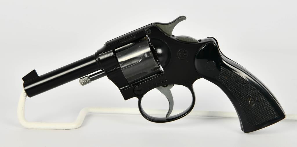 PIC .22 D.A. Revolver 3" BBL Made in Italy: Here we have a little 7 shot .22 revolver Made in Italy, marked PIC Decatur, GA. Appears in Great Condition with the original plastic factory grips. Single or Double action.