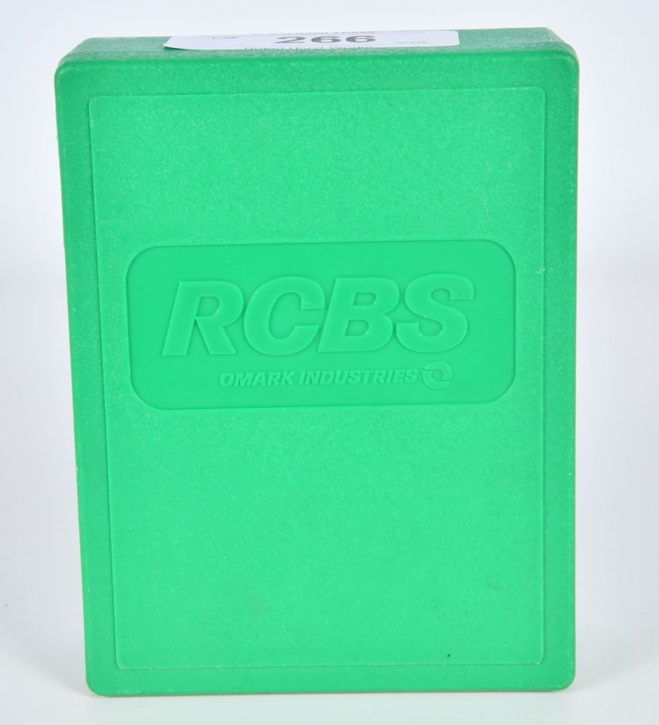 3 RCBS Reloading Dies For .223 Rem Cartridges: All Dies Appear In overall Good Condition & Comes With Instructions & Plastic Storage Container
