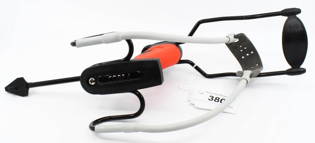 Barnett Cobra Slingshot with Stabilize Brace