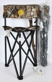 2 NEW Hunters Specialties Tripod Camo Chairs