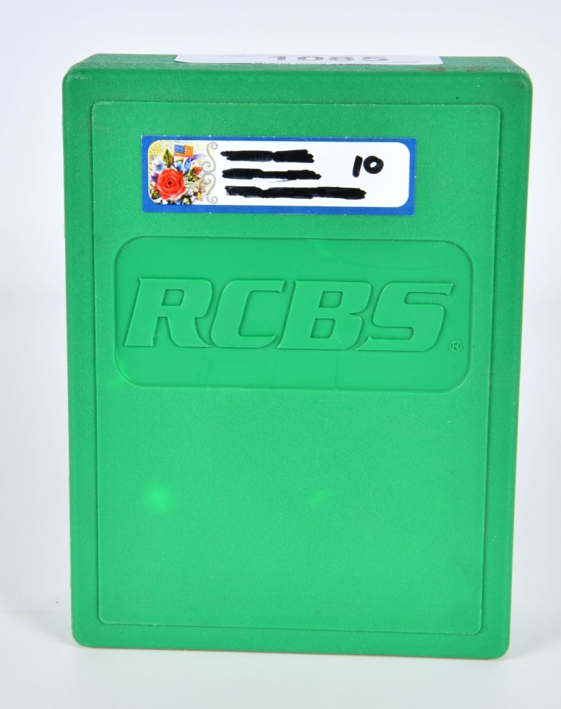 2 RCBS Reloading Dies For .300 WSM Cartridges: Full Length Reloading Die Set For .300 Win Short Mag Cartridges , Comes With Plastic Storage Container