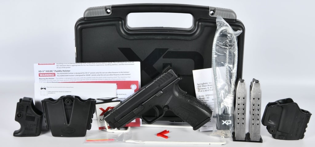 Springfield Armory XD 4" Service Pistol Mod 2 9mm: Up Next We Have a Springfield Armory XD-9 4" Service Pistol 4.0, Mod 2, Chambered in 9mm, It Comes With Three Magazines, and The Accessory Kit With Holster, Mag Holster, and Speedloader all in The Fac