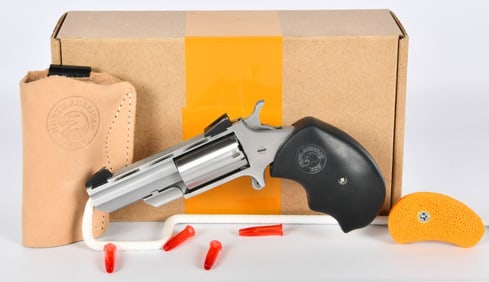 NAA Black Widow Revolver .22 Magnum