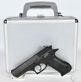 Magnum Research IWI Desert Baby Eagle 9MM