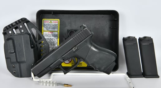 Glock 19C Gen 3 9mm Compact Semi-Automatic Pistol