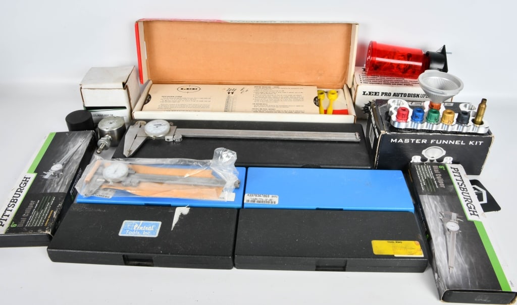 Reloading lot various items as listed: Lee Pro Auto Disk update kit in box, RCBS UPM measure cylinder assy sm #9004, (2) Pittsburgh 6" Dial Caliper, in hardcase, Master funnel kit in box area 419, 6" Dial calipers 0-6"x0.001in in hardcase,