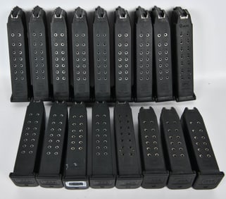 (17) Various Glock 17 Factory Magazines 9mm