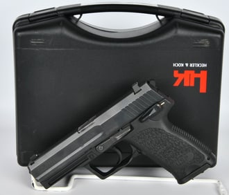 Heckler & Koch HK USP .40 Cal Semi Auto Pistol