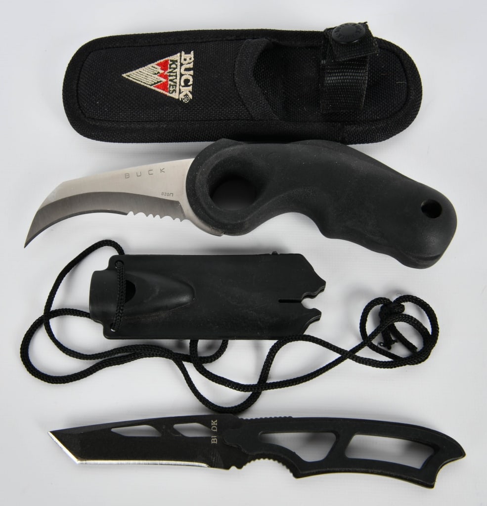 Buck 820 fixed blade utility knife & RARE Fixed: Buck #820 Carpet, Linoleum, Pruning Knife with nylon sheath Bucks #820 (downward square C) made in 2001 is a fixed blade Carpet, Linoleum, Pruning or an all purpose knife that has an extremely sharp c