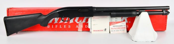 Winchester Model 1300 Defender Home Defense 12 GA