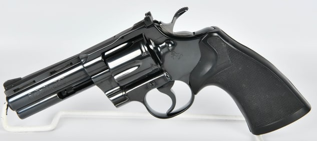 MINT Colt Python Snake Gun Revolver .357 Magnum