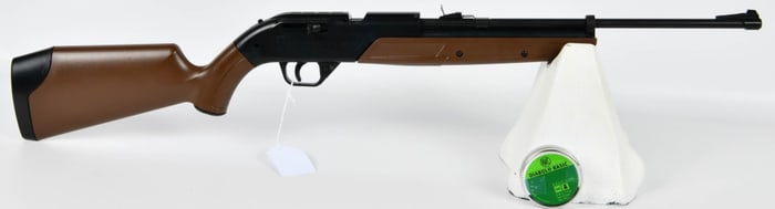 Pumpmaster Classic Model 760 BB Gun W/ BBs