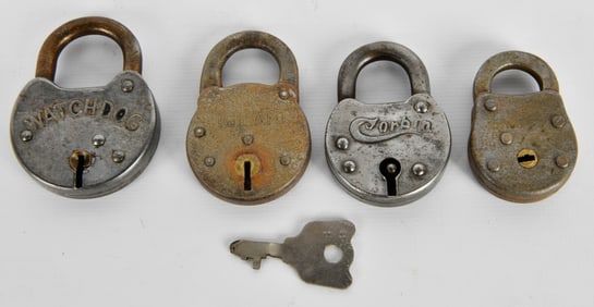 4 Vintage Collectible Locks W/ 1 Key