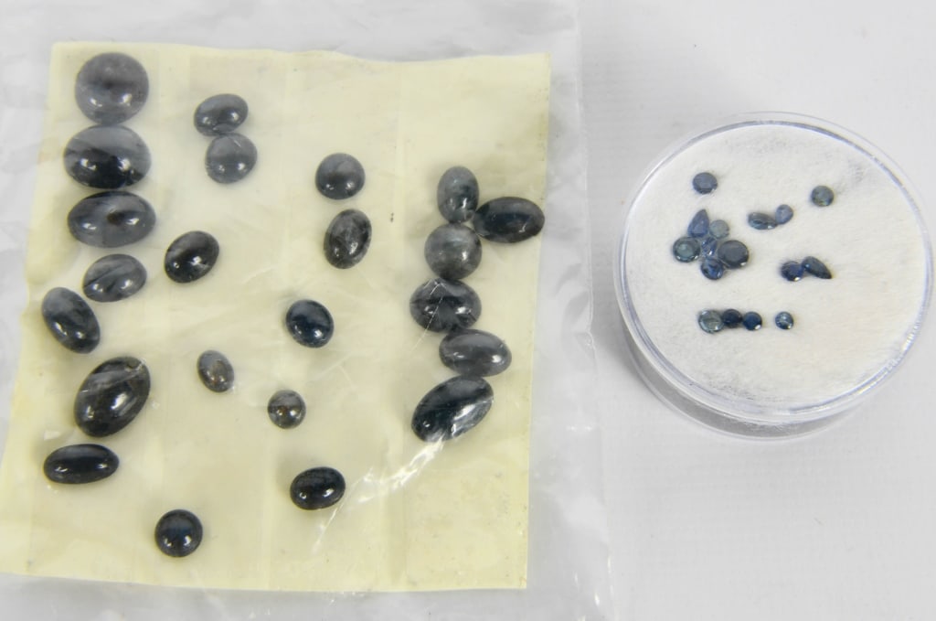 Blue Sapphire Gemstones W/ Cabochon Stones: Various Size Stones Great Jewelers Lot