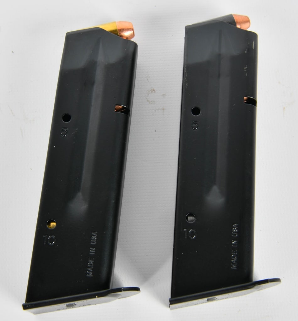 Lot of Two Sig Sauer P226 Magazines .40/.357 10 Rd: Up Next We Have a Lot of Two Sig Sauer P226 Magazines For .357 Sig and .40 S&W 10 Round Capacity, Comes Loaded With 20 Rounds of Ammo.