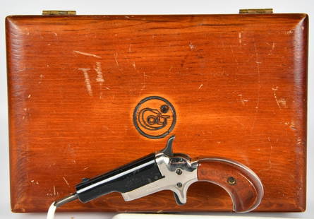 Colt 4th Model Derringer .22 Short: Up Next We Have a Colt 4th Model Single Shot Derringer Chambered in .22 Short, It Comes in a Red Felt Lined Wood Case and Appears in Fair Pre owned Condition Serial # 70227D.