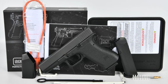 Glock G17 Gen 1 Classic Semi Auto Pistol 9mm