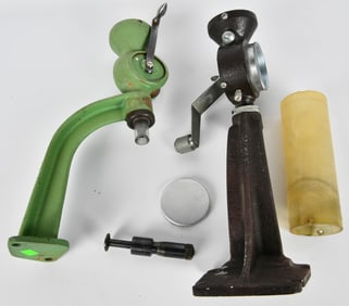 2 Vintage Uniflow Powder Measures