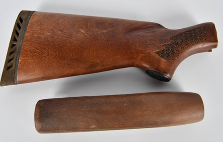 Checkered Wood Butt Stock & Forend